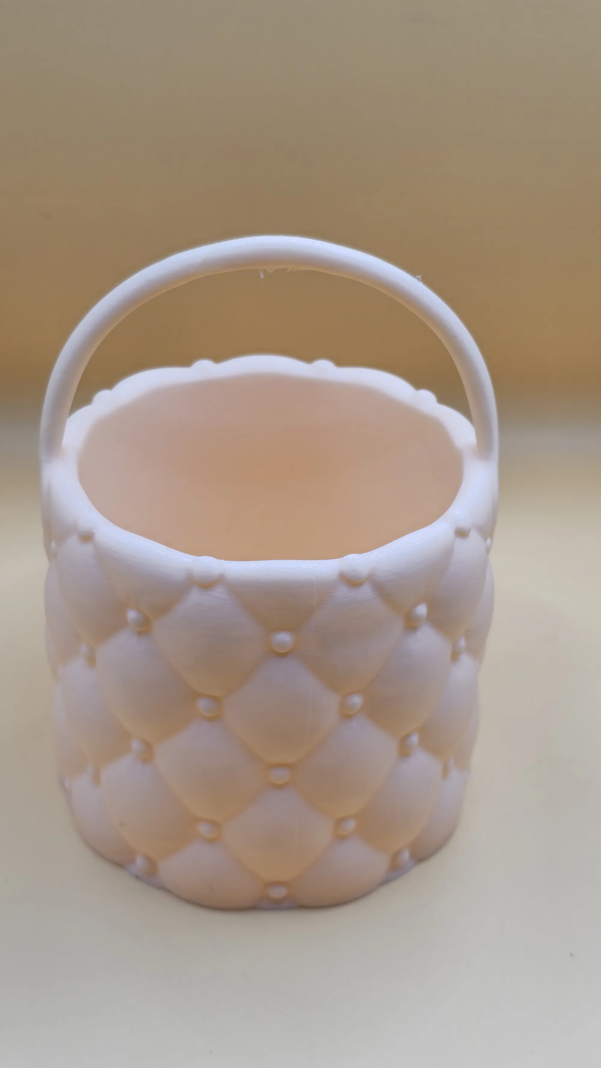 Elegant Brush Bucket