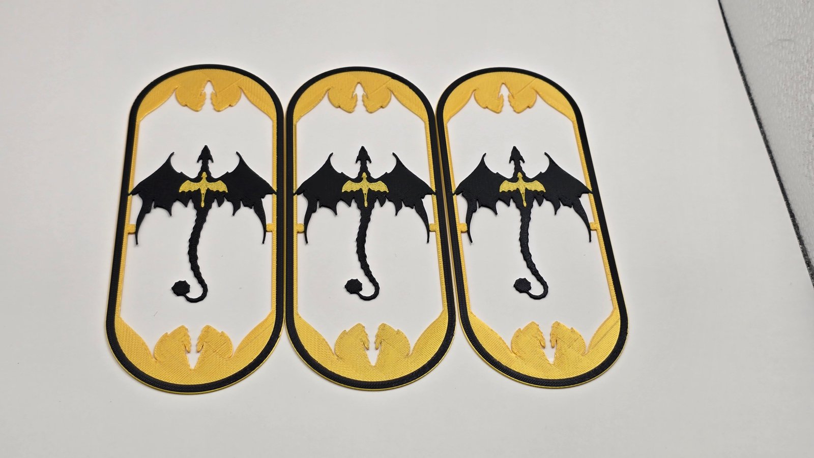 Semn de carte dragon negru